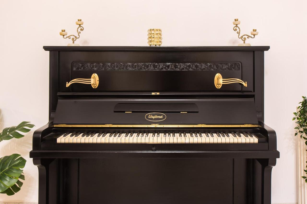 Niochori Heritage: The Pianist Suite Rhodes City Kültér fotó
