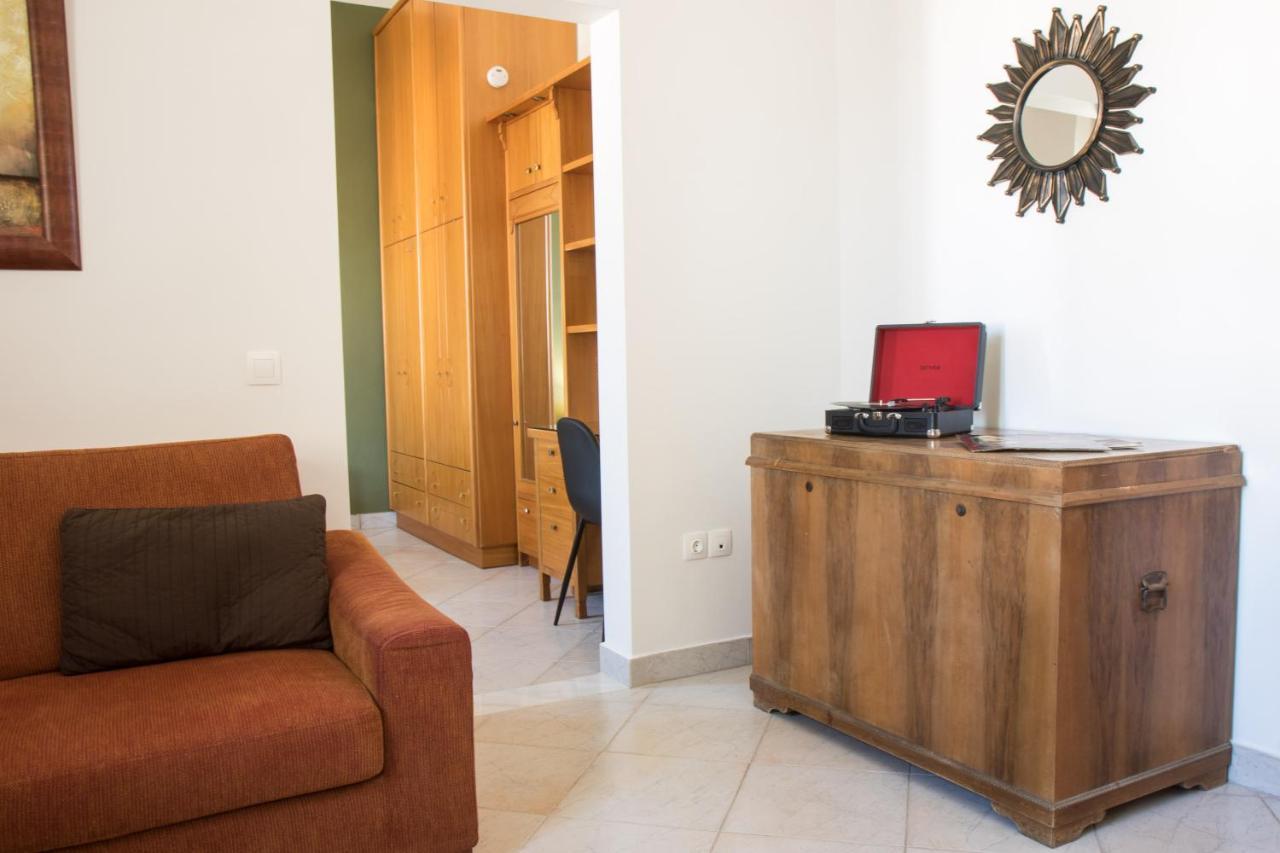 Niochori Heritage: The Pianist Suite Rhodes City Kültér fotó